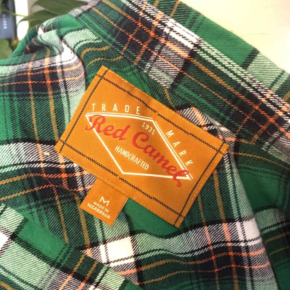 Red Camel Flannel - Picture 5 of 5